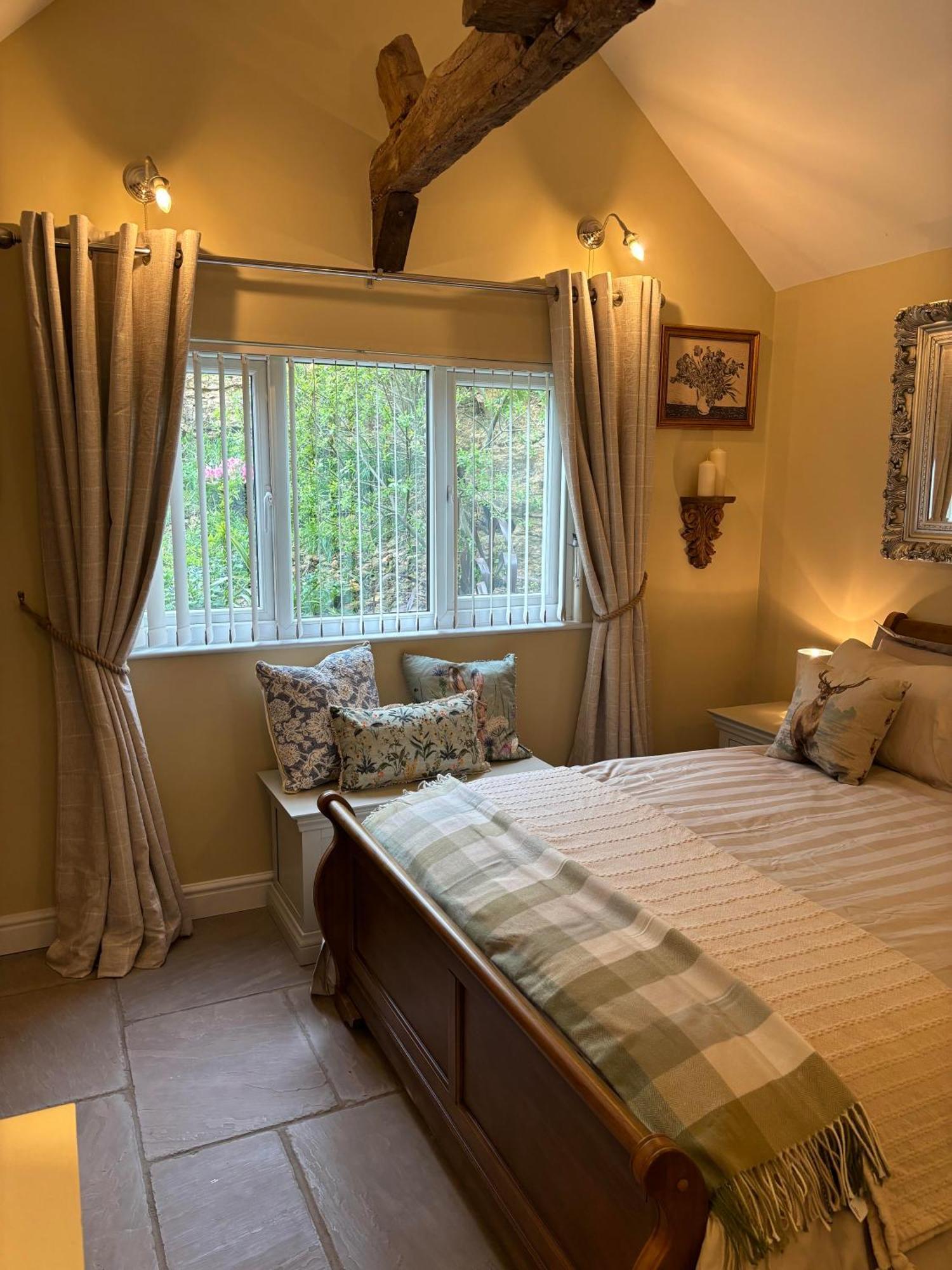 Mulberry House Farm Mulberry Lodge Chippenham  Eksteriør billede
